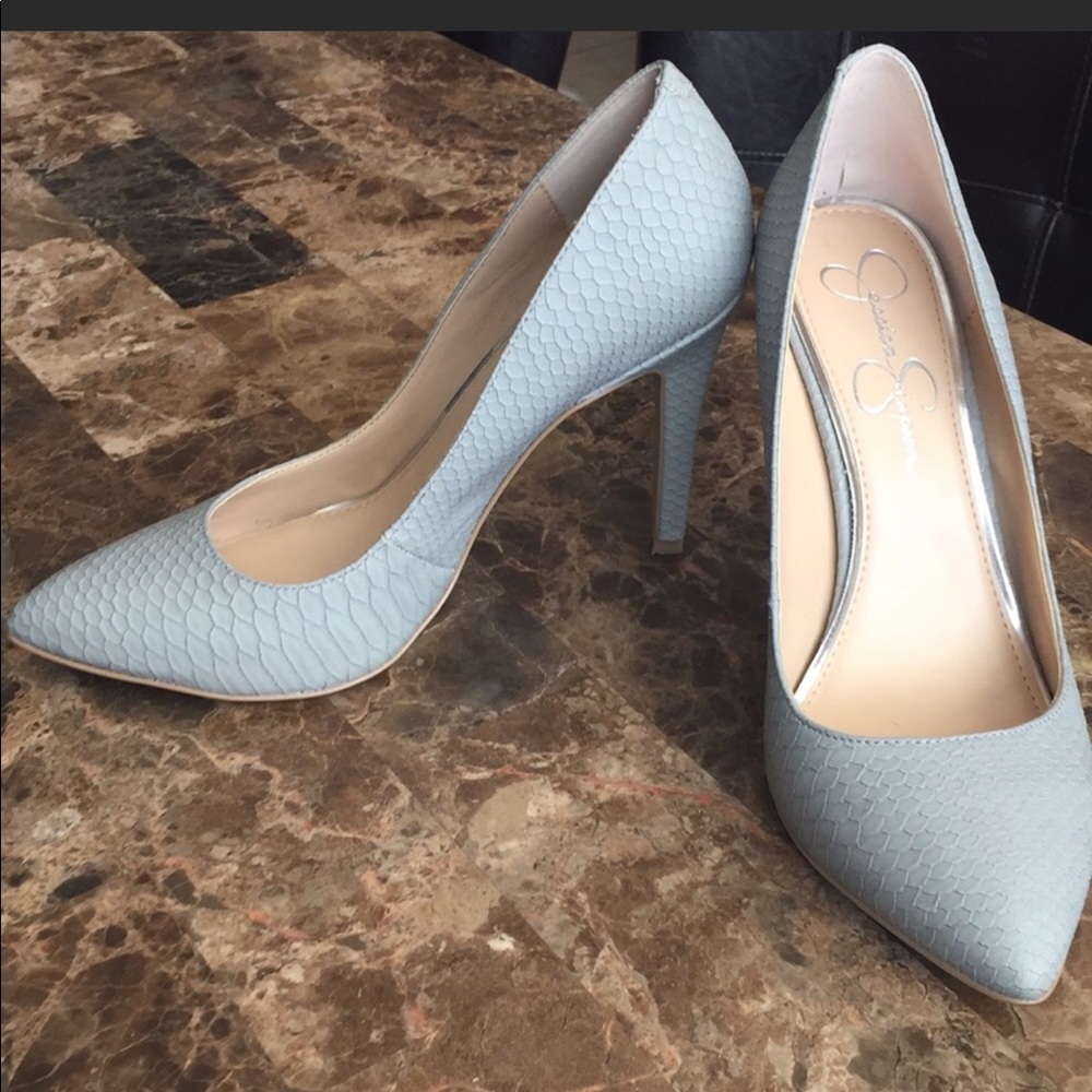 Jessica Simpson Levin pump (like new)
